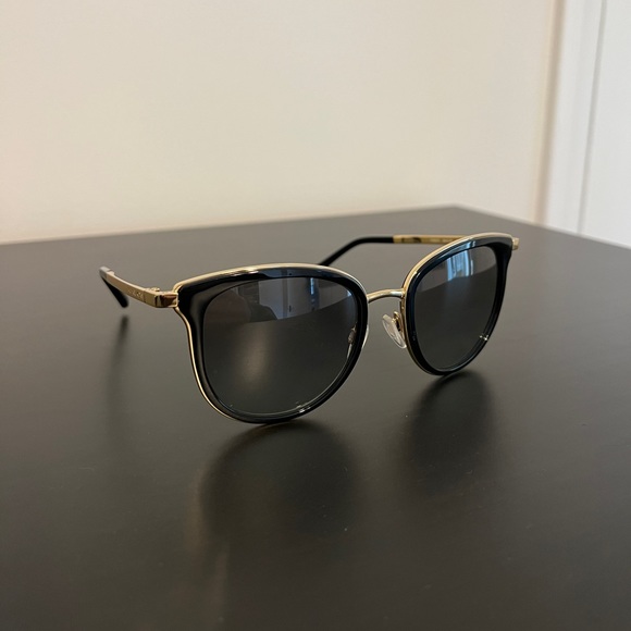 Michael Kors Sunglasses with Case! - Picture 2 of 9